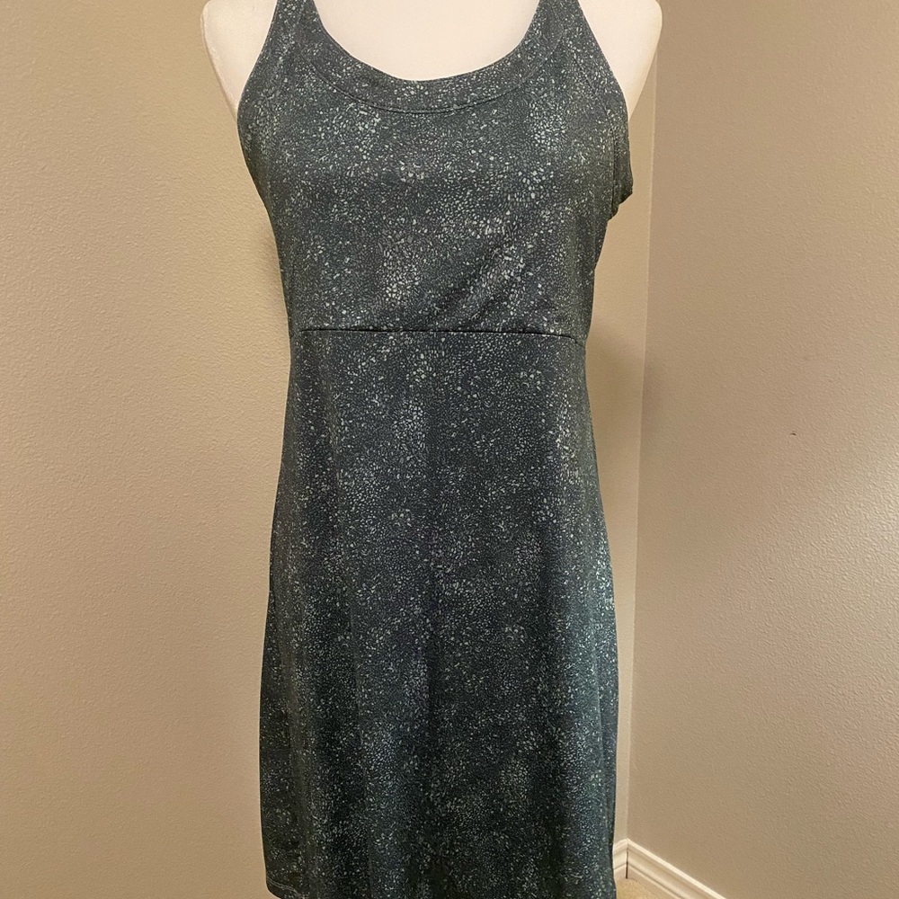 Columbia stretchy cute dress
